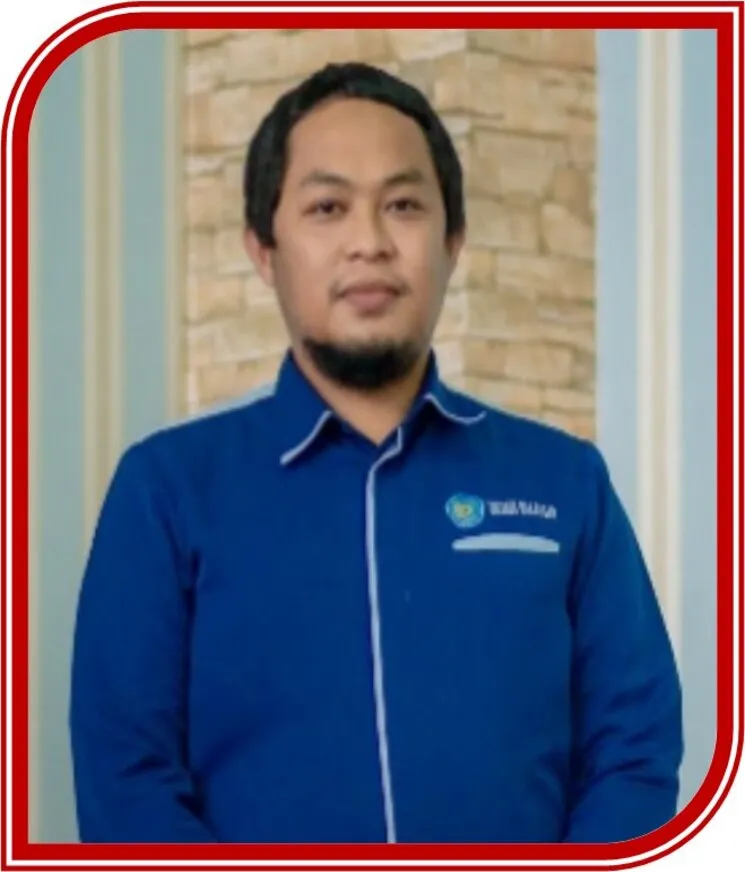 Nur Hidayat, SE